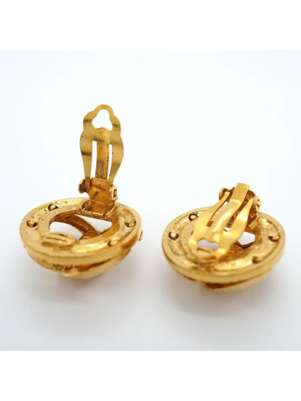 Chanel Earrings Vintage CC Logo Round